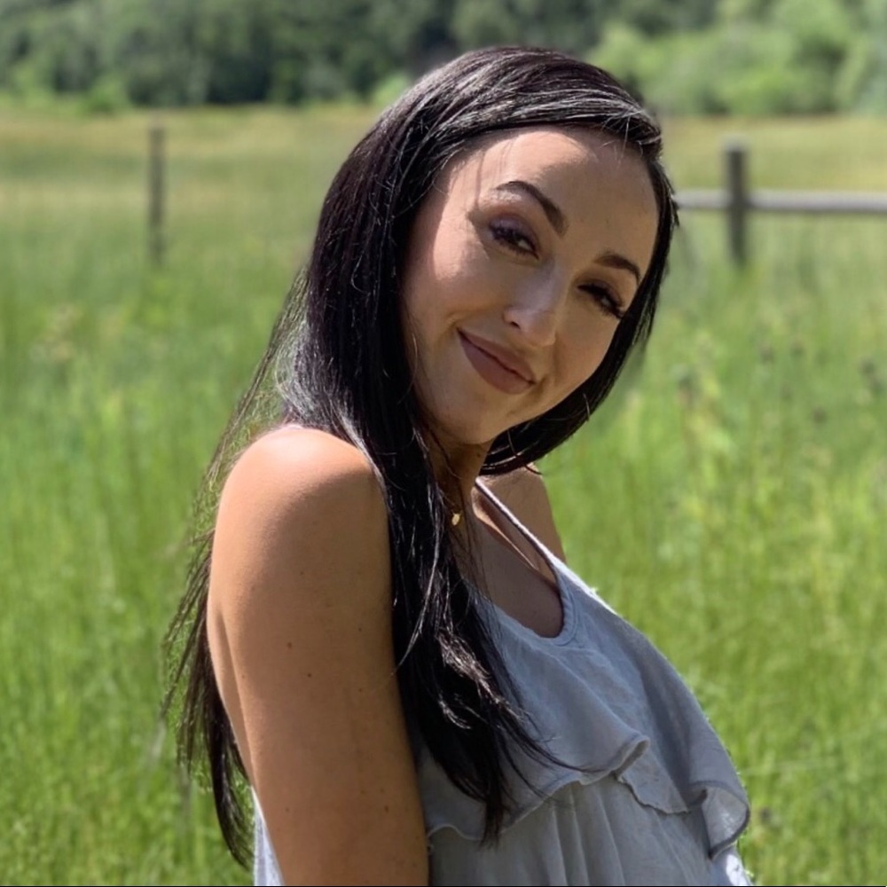 Meet your Posher, Jessica